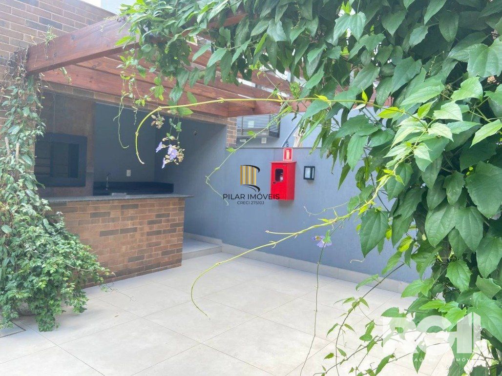 Apartamento 2 Dormitório(s) Bairro Passo da Areia
