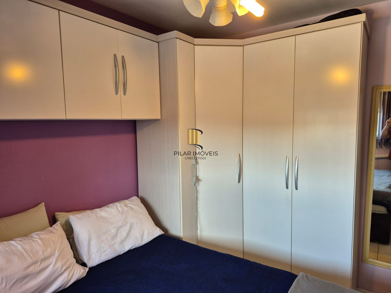 Apartamento mobiliado com 2 dormitórios e vaga de garagem