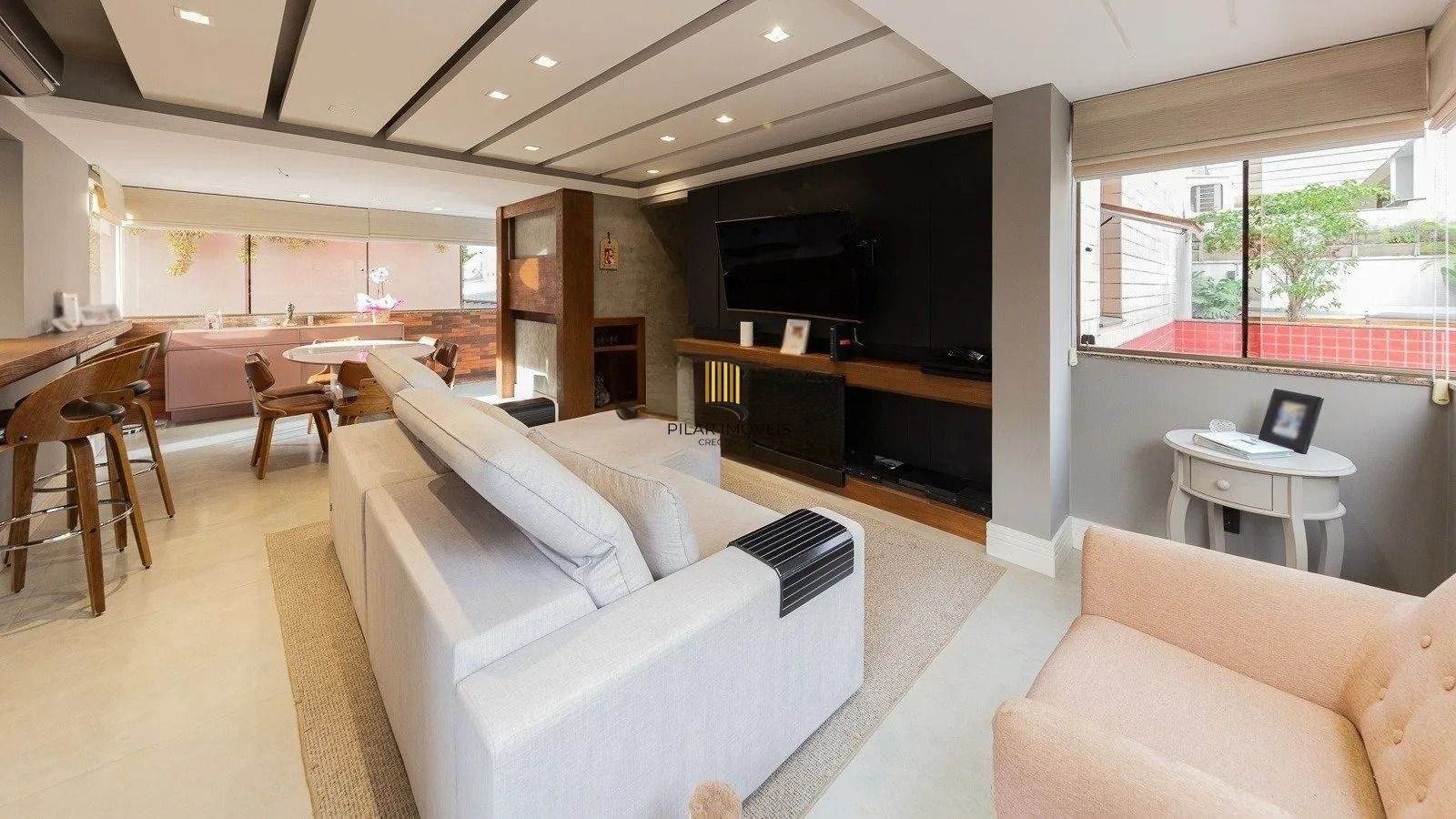 Apartamento Garden 2 quartos, 1 suíte, 2 vagas, no bairro Petrópolis em Porto Alegre