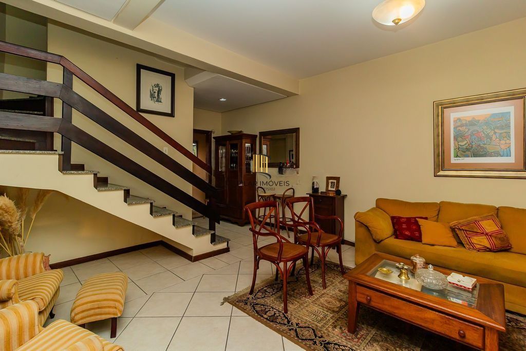 Casa 3 dormitórios no bairro Vila Ipiranga