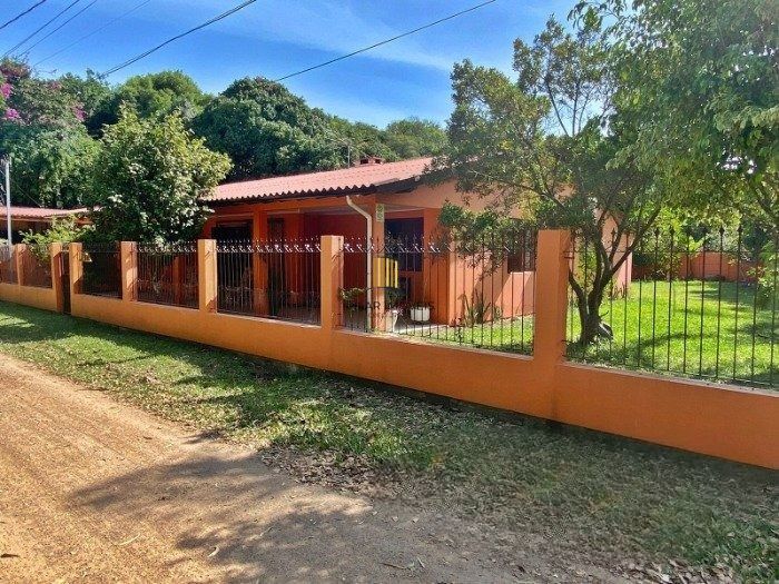 Casa 3 dormitórios no bairro Águas Claras