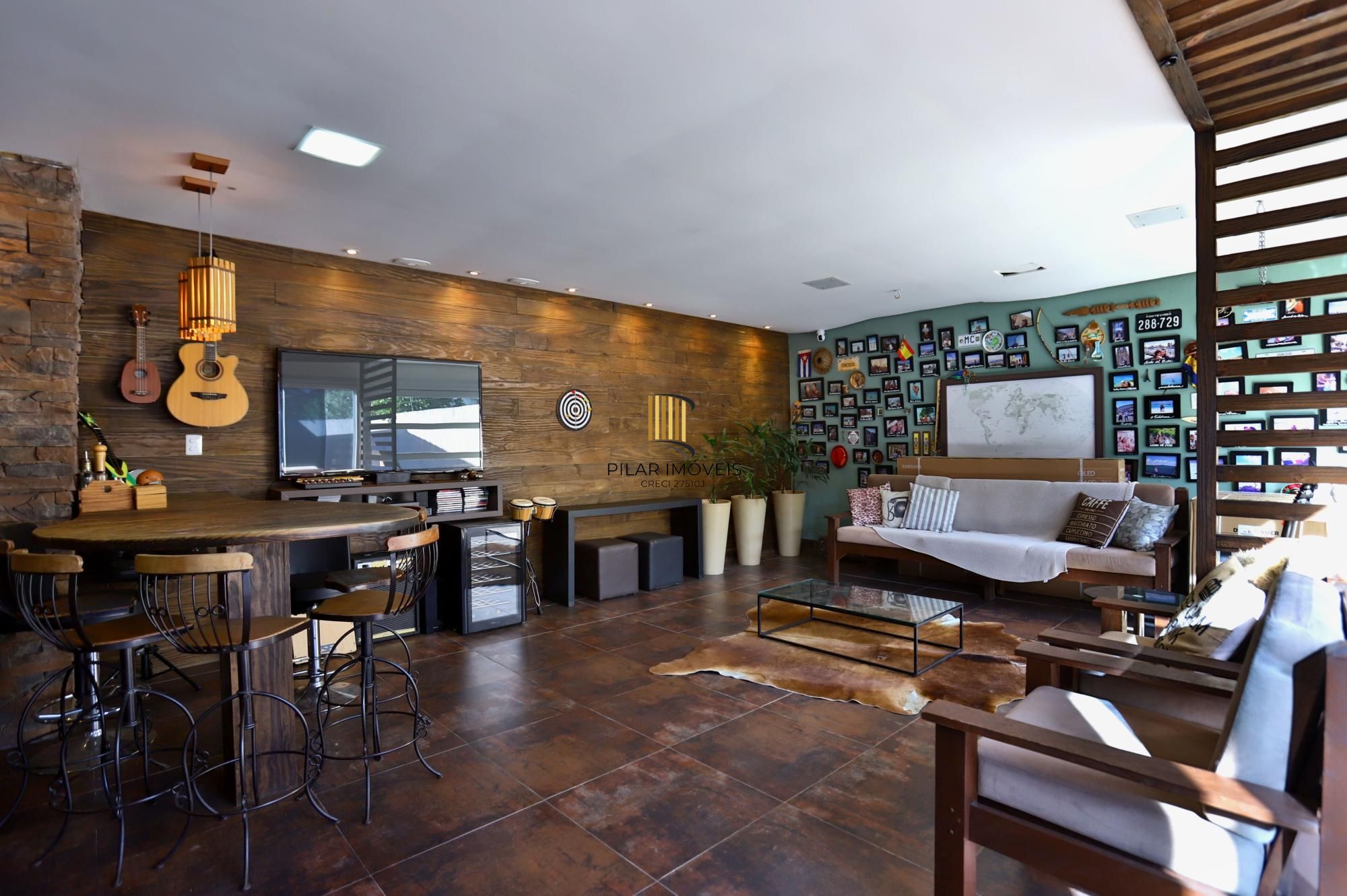 Casa mobiliada com suíte, patio e espaço gourmet completo - Pilar Imóveis