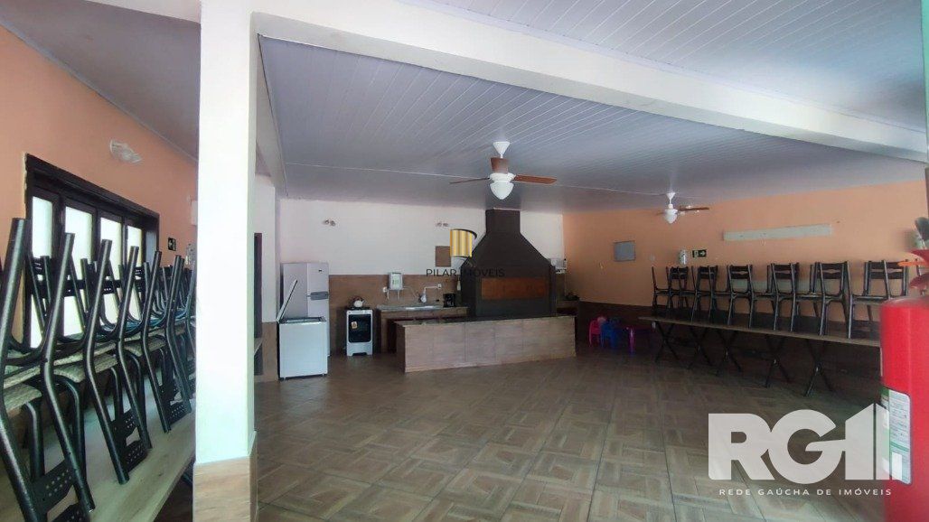 Apartamento térreo 2 dormitórios 50m² privativos. Av. Engenheiro Francisco Rodolfo Simch -Sarandi