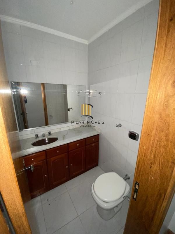 Cobertura reformada 2 dorm com vaga - Jardim São Pedro