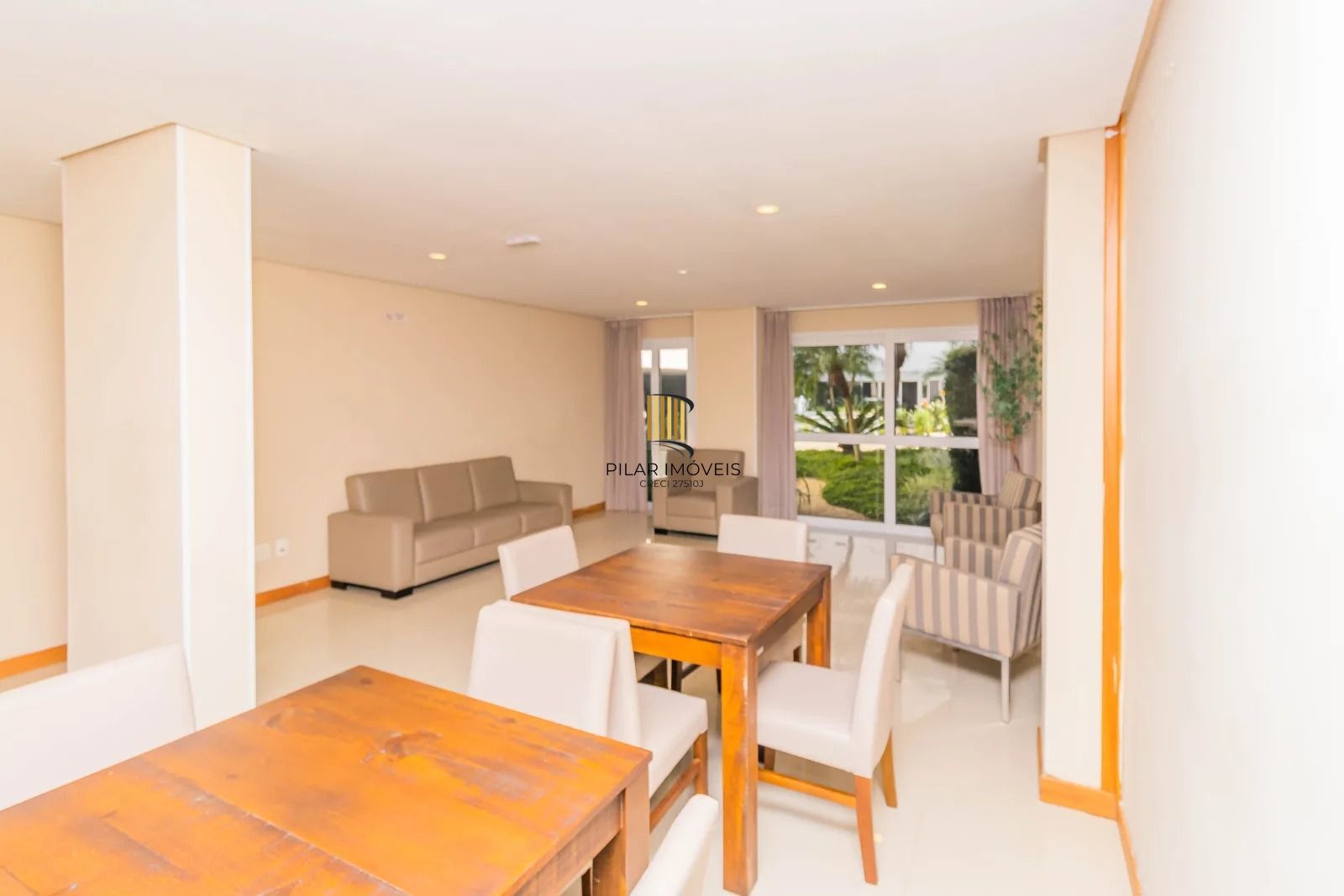 Apartamento Garden com 178m², 3 quartos, 1 suíte, 2 vagas, no bairro Chácara Das Pedras