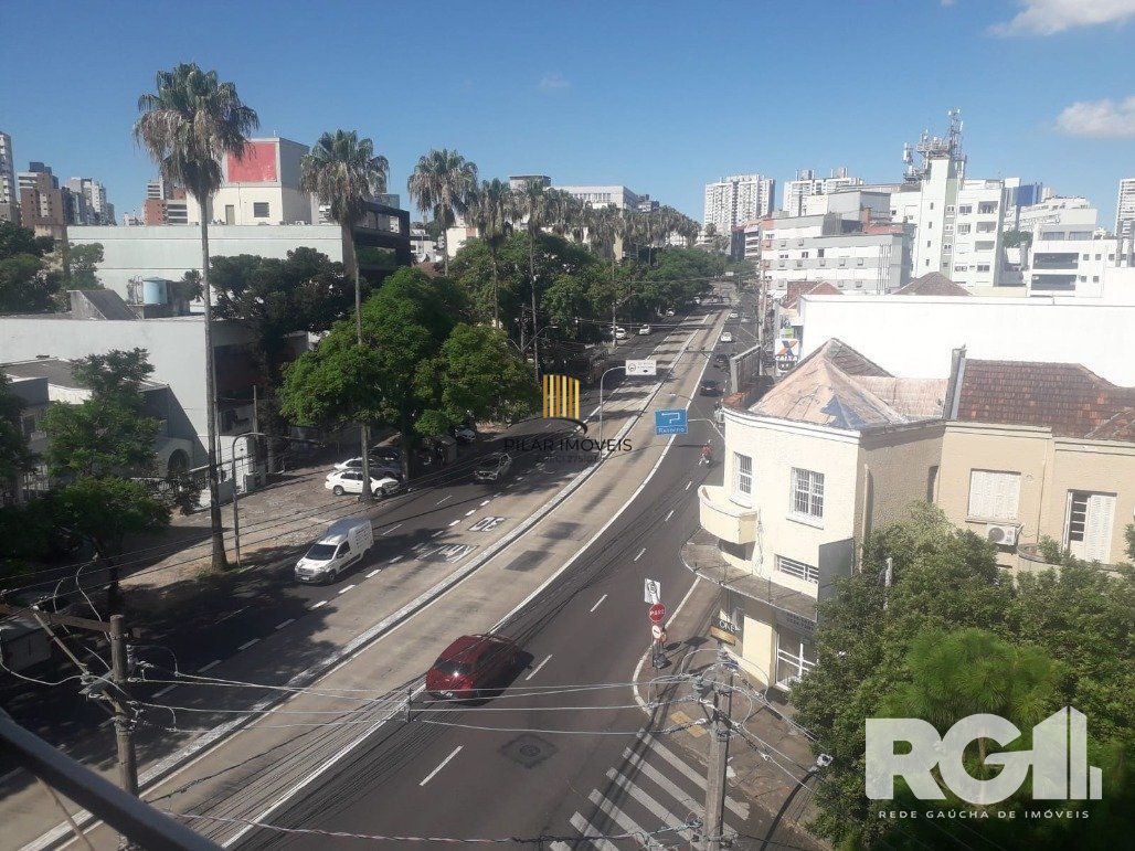 Apartamento 3 dormitórios no bairro Petrópolis