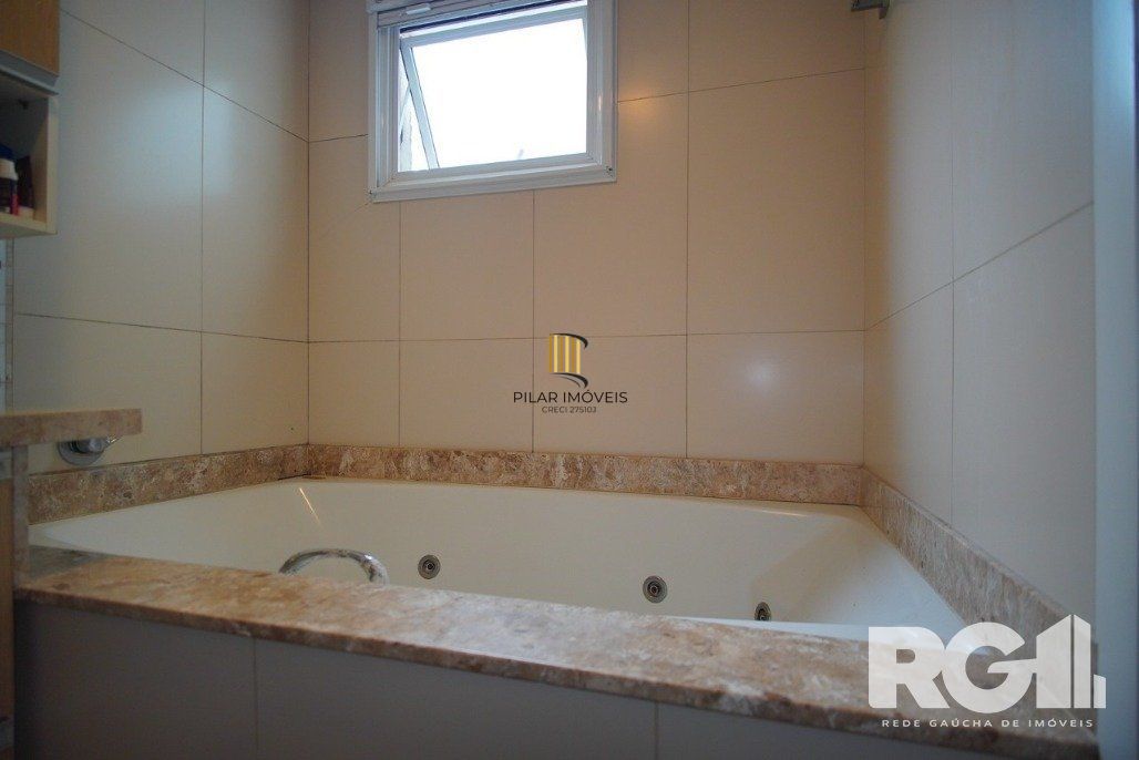 Casa 3 dormitórios no bairro Jardim Lindóia