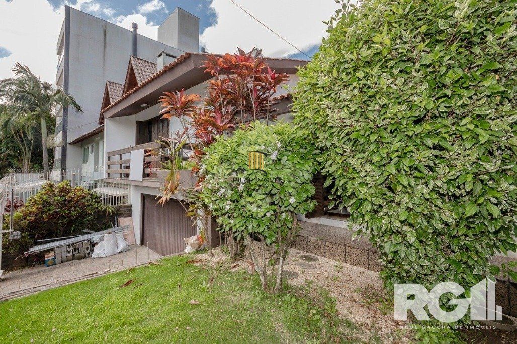 Casa 4 dormitórios no bairro Jardim Itu - Pilar Imóveis