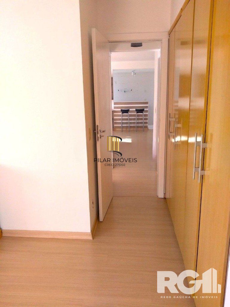 Apartamento 3 dormitórios no bairro Vila Ipiranga