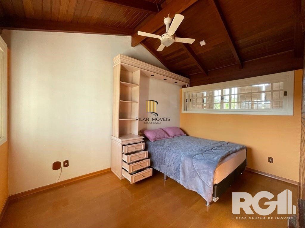 Casa 3 dormitórios no bairro Vila Cachoeirinha