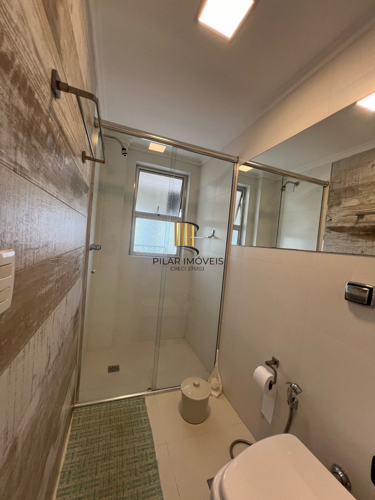 Apartamento para venda locado, 3 quartos, localizado na rua Vicente da Fontoura