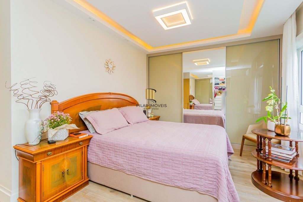 Apartamento 3 dormitórios no bairro Petrópolis