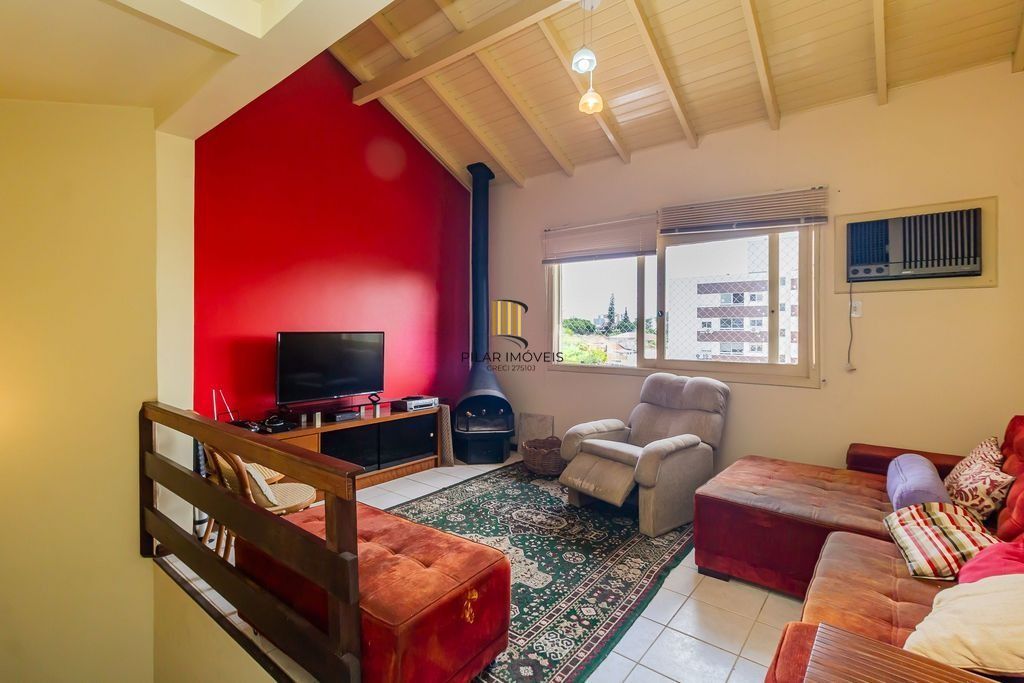 Casa 3 dormitórios no bairro Vila Ipiranga