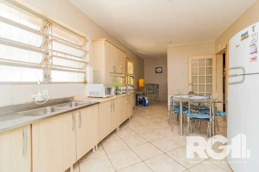 Casa 5 dormitórios no bairro Jardim Itu