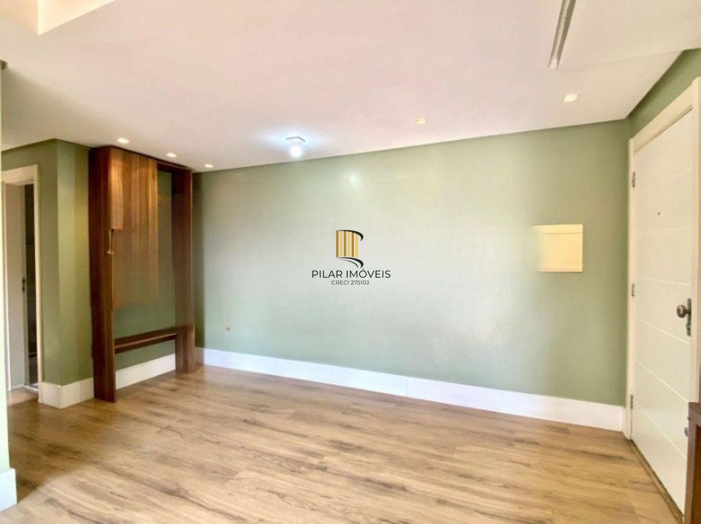 Apartamento com3 dormitórios,1 suíte, semi mobiliado e com vaga