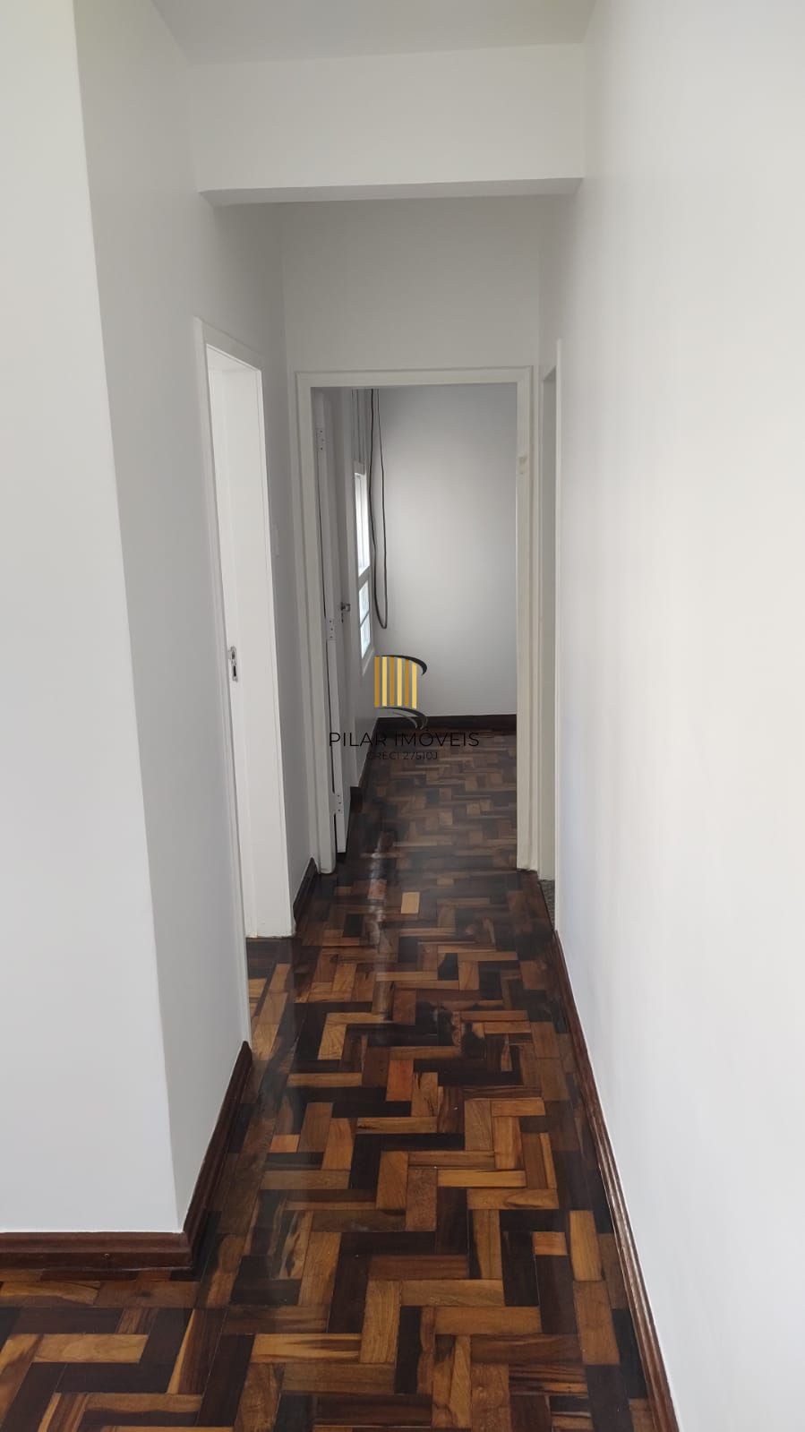 Apartamento 2 dormitórios, 1 vaga rotativa, na Zeferino Diasa Cassol center Lar