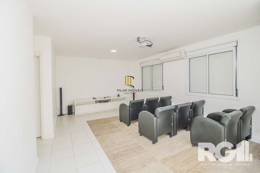 Apartamento 3 dormitórios no bairro Vila Ipiranga