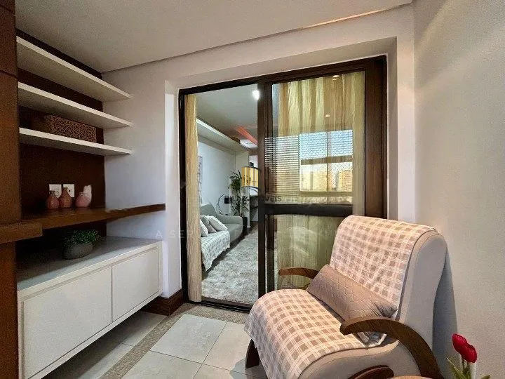 Apartamento 3 dormitórios, 97 m², andar alto, vista perene, Jardim Lindóia