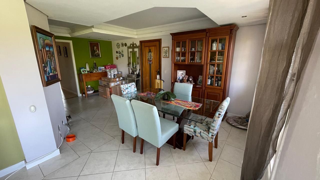 Apartamento 3 dormitórios no bairro Vila Ipiranga