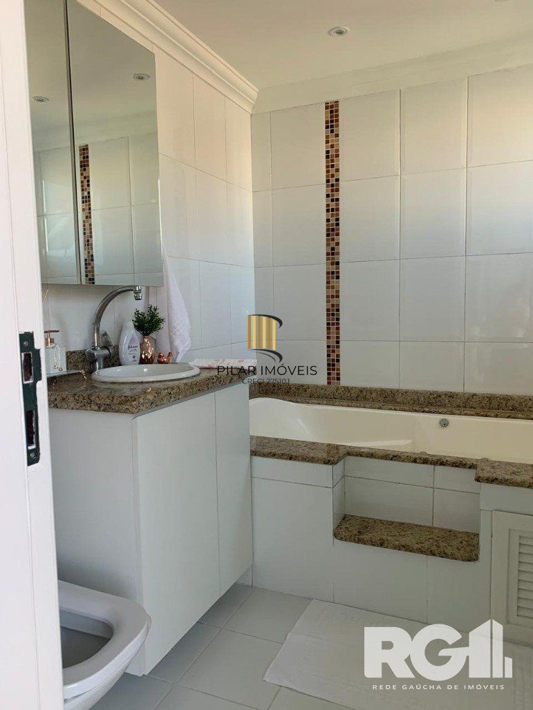 Casa de Condomínio 3 dormitórios no bairro Ecoville