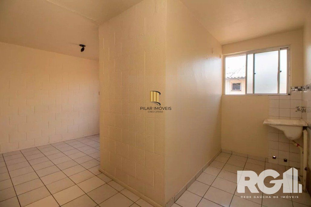 Apartamento de 2 dormitórios com 2 vagas.