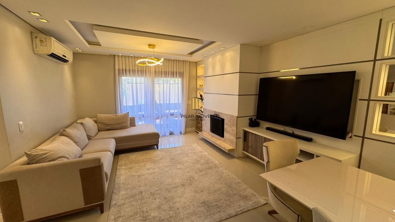 Casa Semimobiliada 3 dorm em Condomínio Fechado no Jardim Planalto