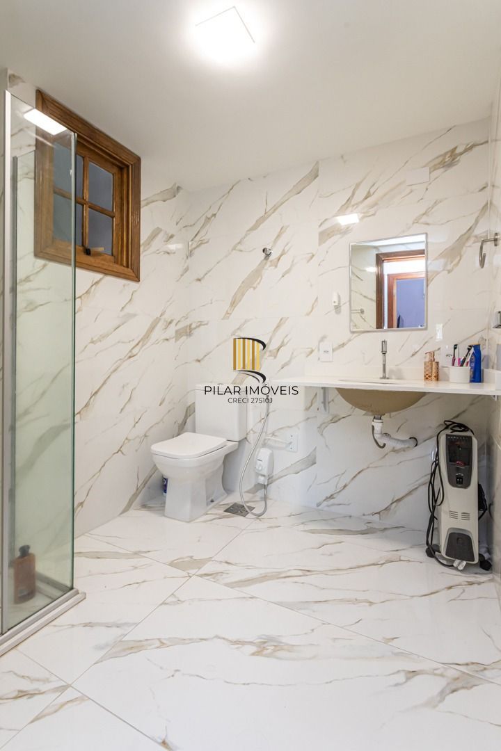 Apartamento MOBILIADO - 03 dormitórios,