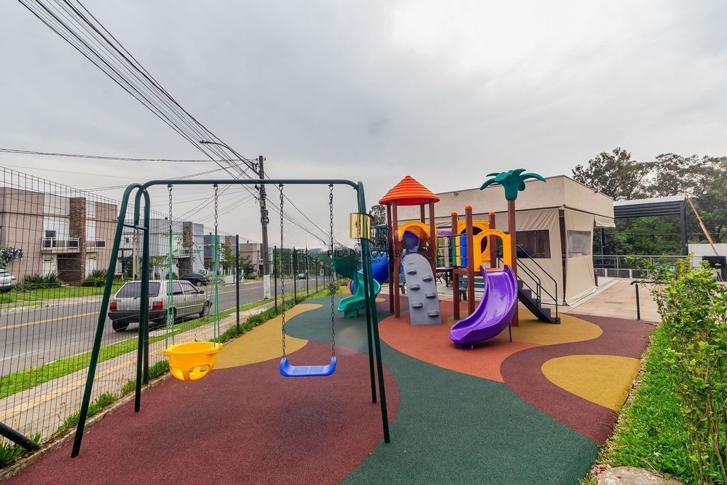 Casa com 3 dormitórios, piscina e energia solar no Chácara das Nascentes