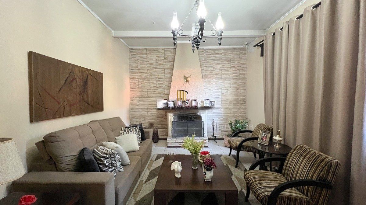 Casa 4 dormitórios no bairro São Sebastião