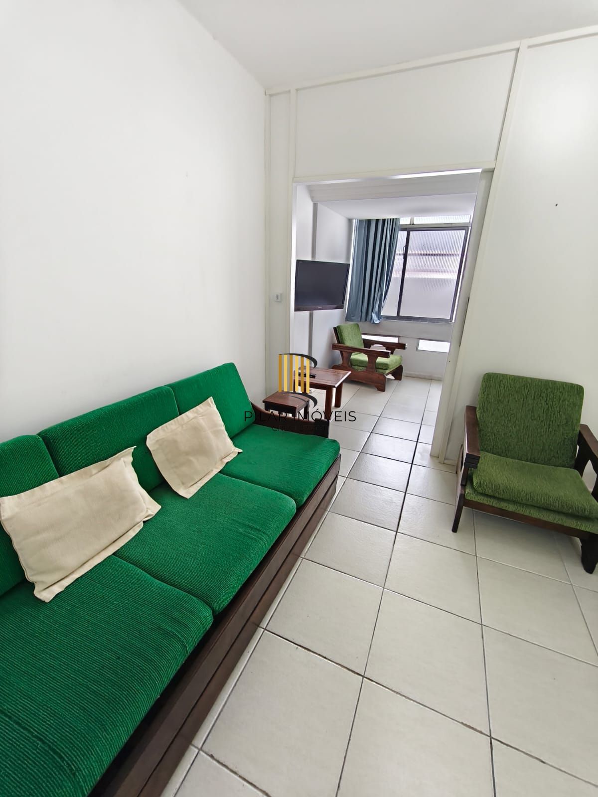 Apartamento Mobiliado 2 Dormitórios com Vaga Coberta,  Centro, Capão da Canoa