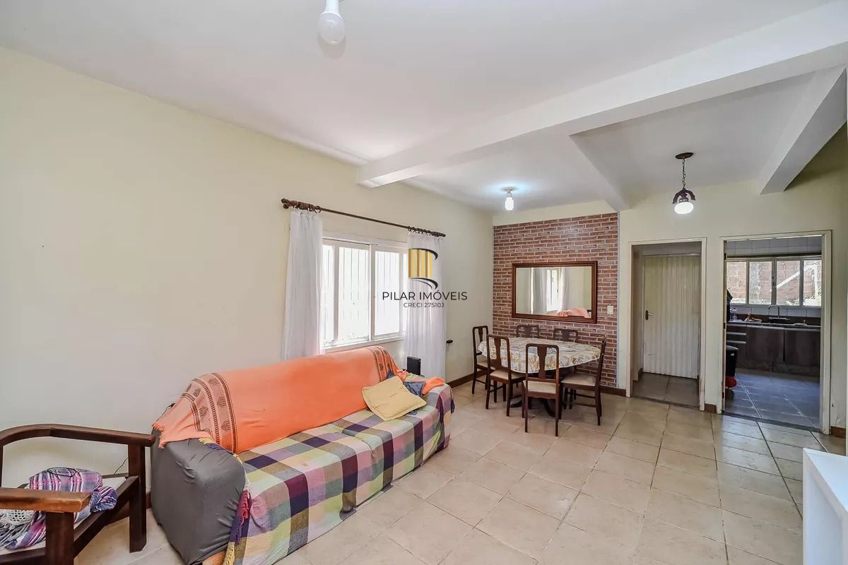 Casa com 4 dormitórios, R Doutor Paulino Guerra