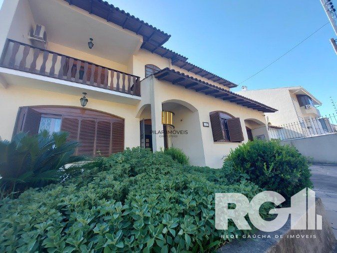 Casa 4 dormitórios no bairro Jardim Itu