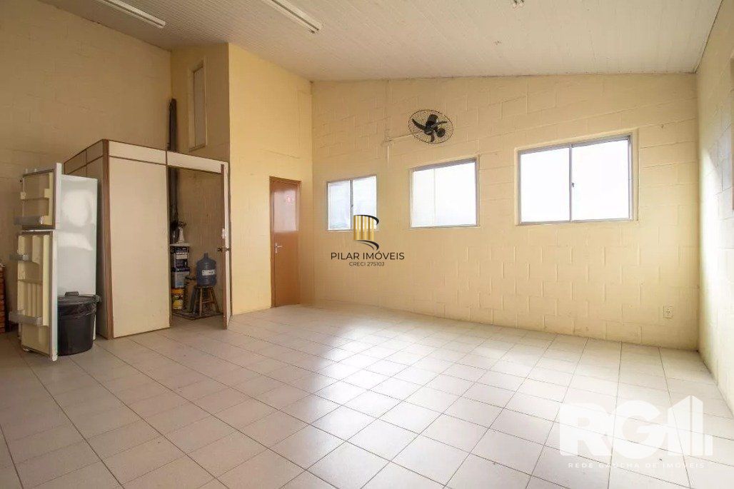 Apartamento 2 dormitórios no bairro Rubem Berta