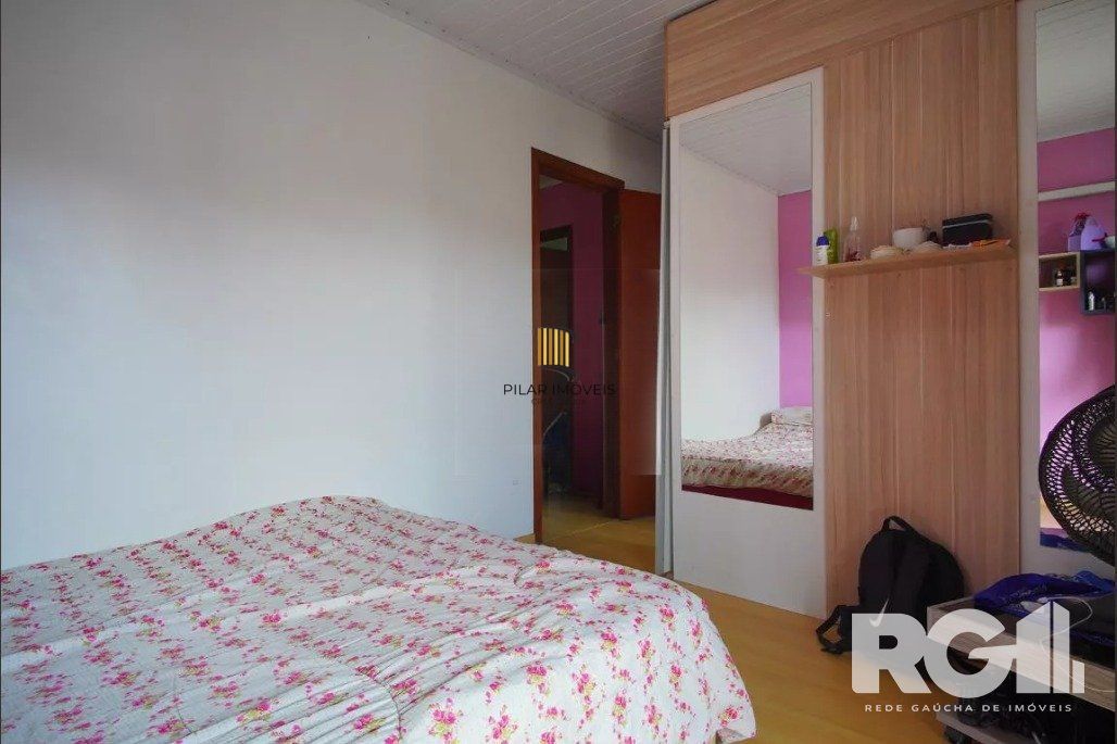 Casa 3 dormitórios no bairro Morro Santana