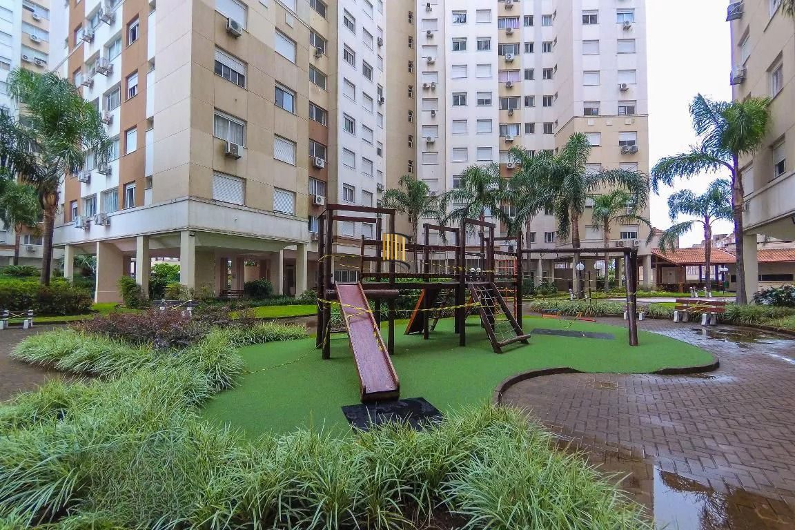 Apartamento 3 dormitórios no bairro Vila Ipiranga