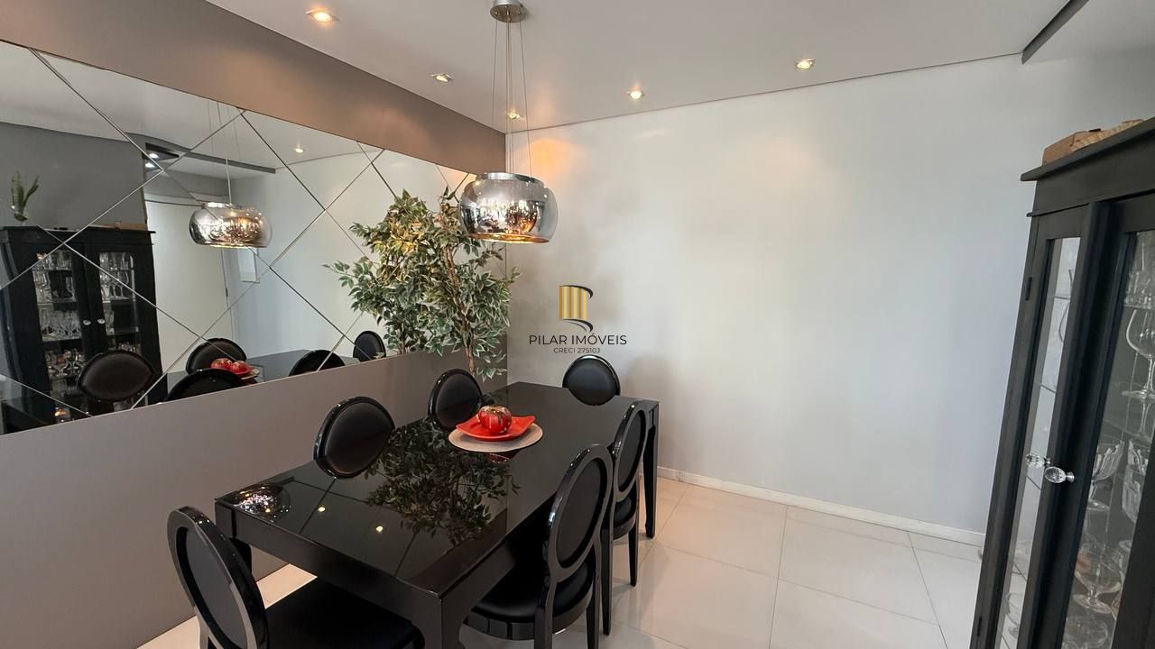 Apartamento mobiliado com sacada e churrasqueira