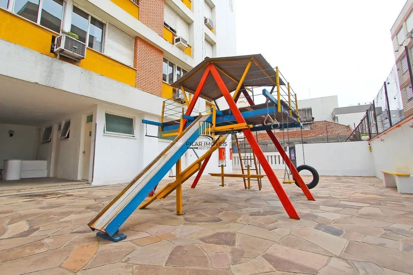 Apartamento com 3 quartos e 169m² com vista pro Guaiba, Av.  Independência, Porto Alegre.