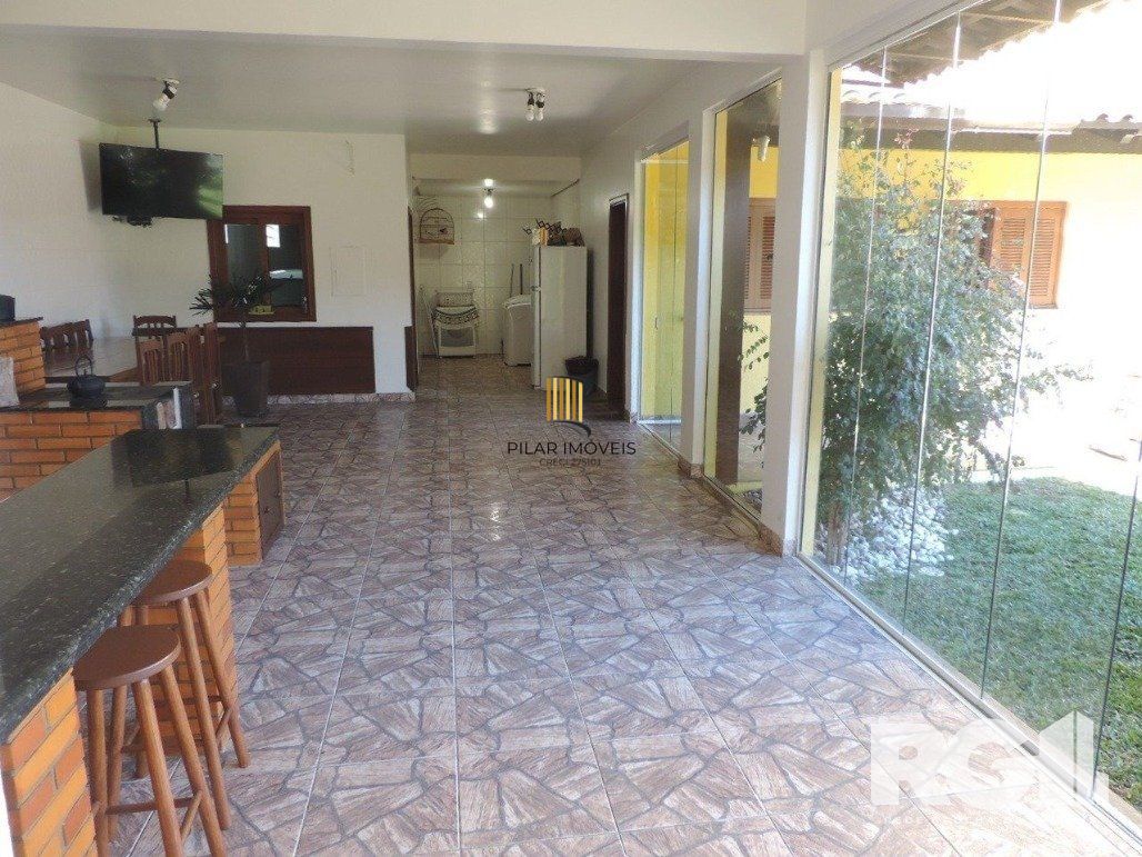 Casa 4 dormitórios no bairro Parque Santa Fé