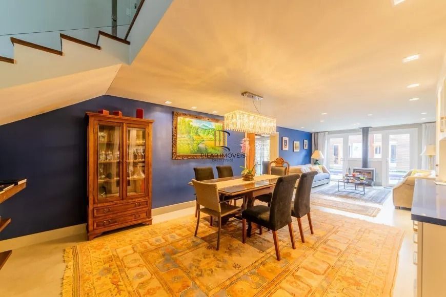Casa alto padrão com 3 suítes e piscina no Boa Vista