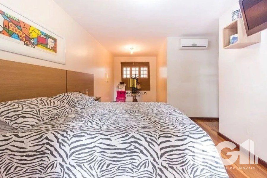 Casa 4 dormitórios no bairro Jardim Itu