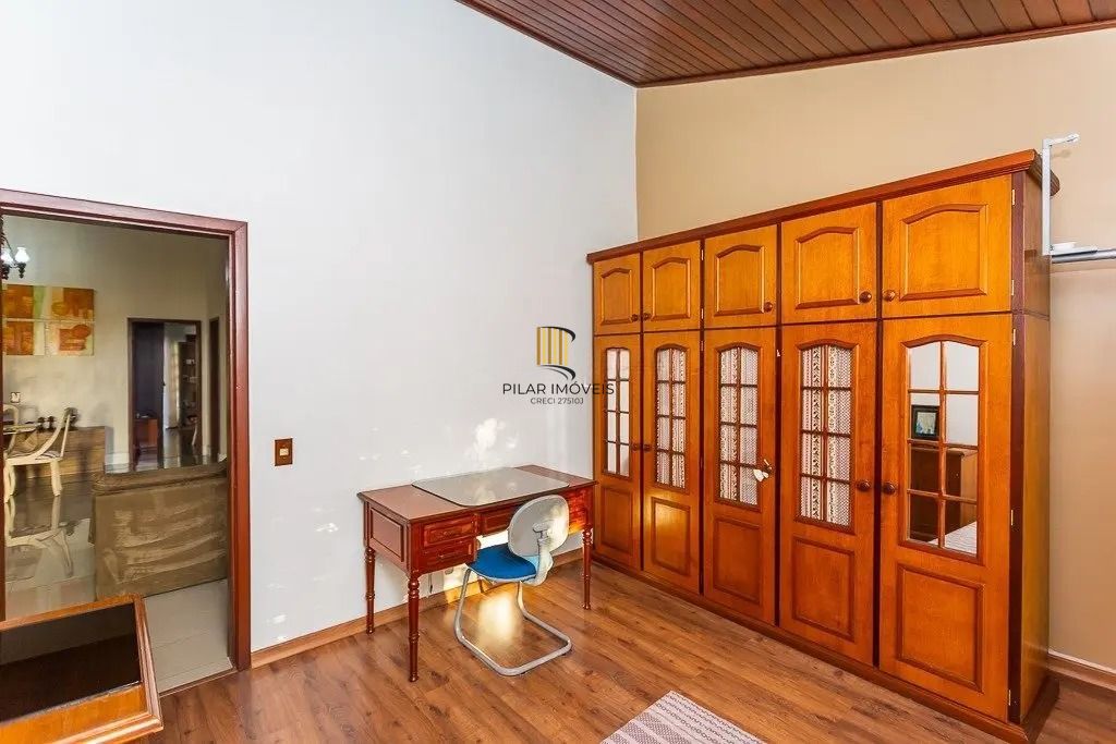 Casa espaçosa com 6 dormitórios e vista incrível no Cristo Redentor