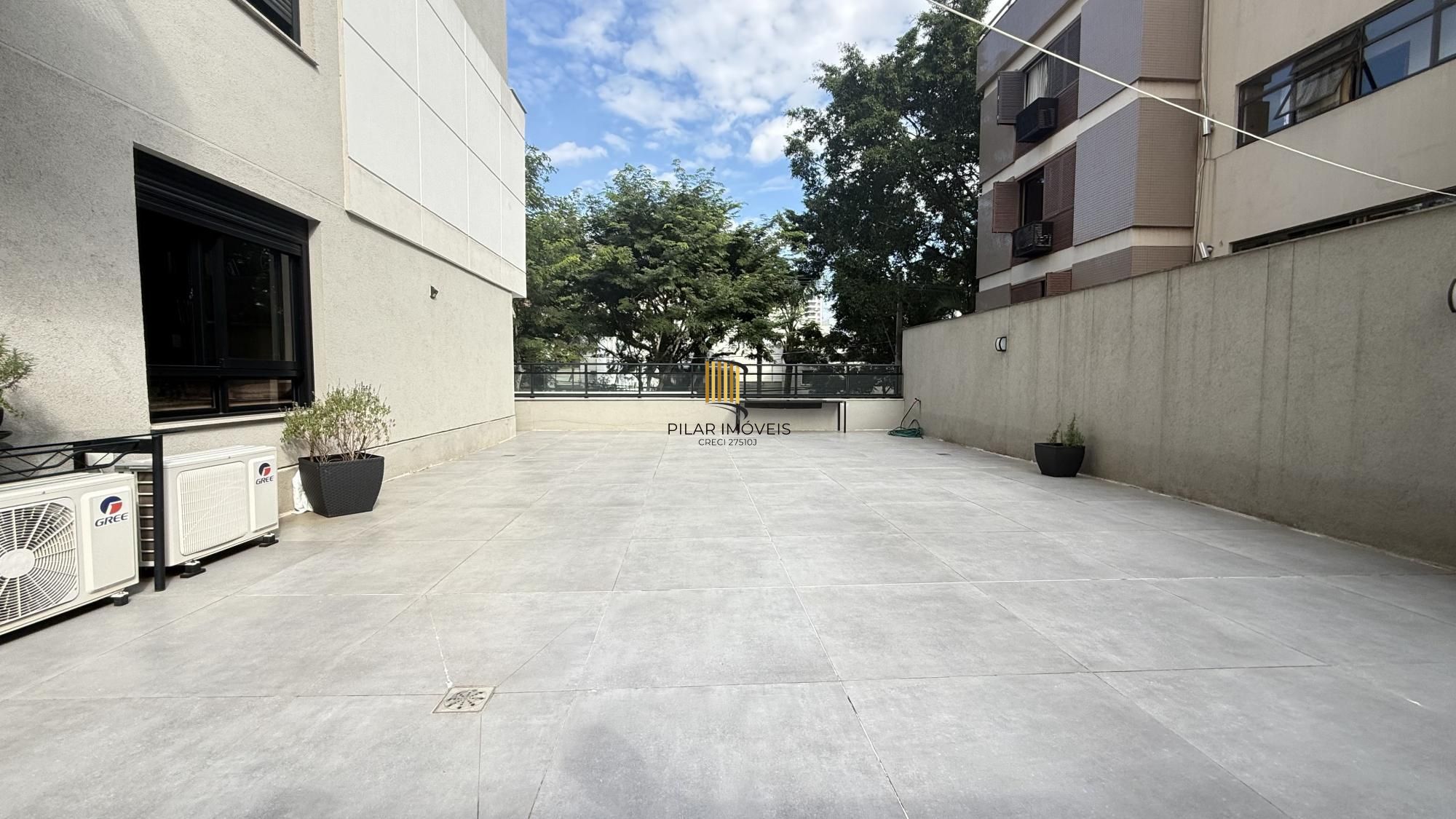 Apartamento Garden 2 suítes, 182m², 2 vagas - bairro Petrópolis