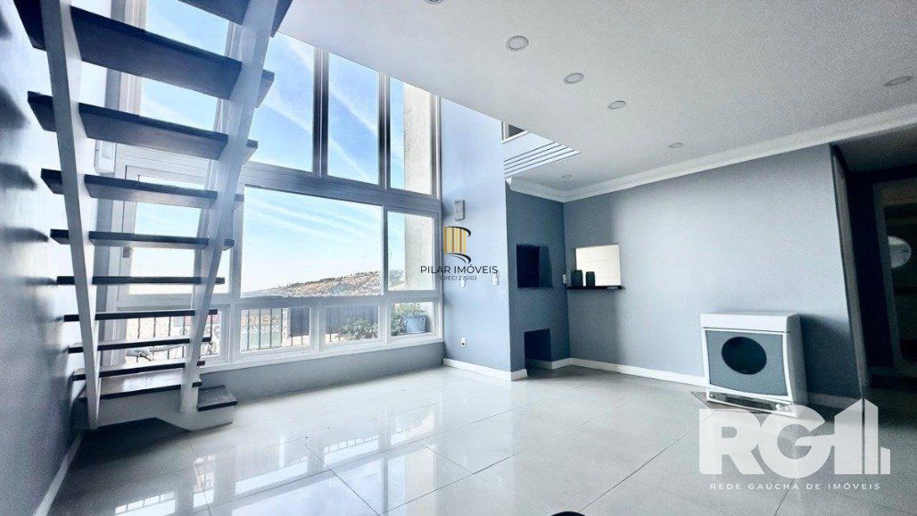 Duplex 3 dormitórios no bairro Jardim Sabará