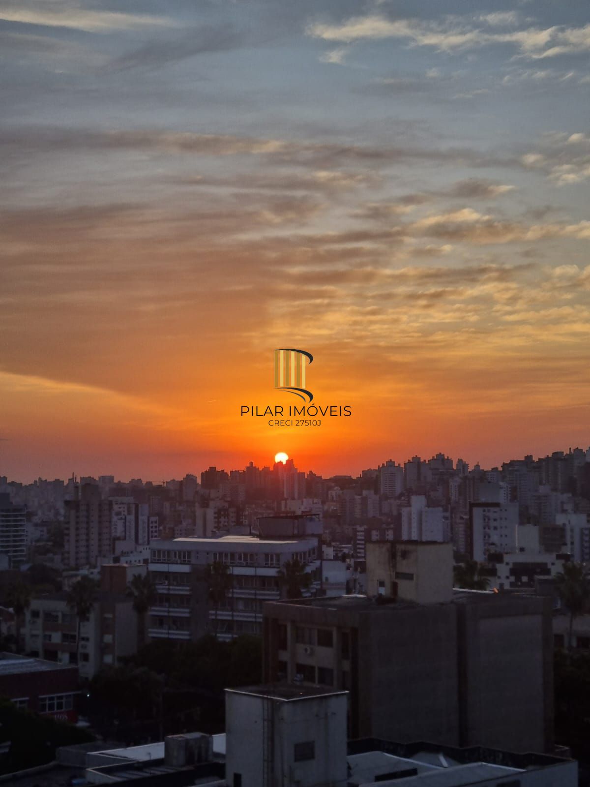 Apto 3 dorm living estendido, andar alto no Passo da Areia - Pilar Imóveis