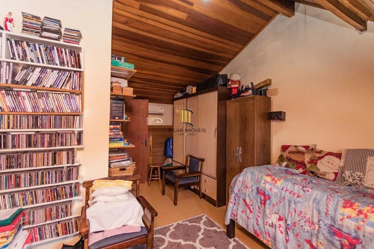 Casa 3 dormitórios no bairro Jardim Itu