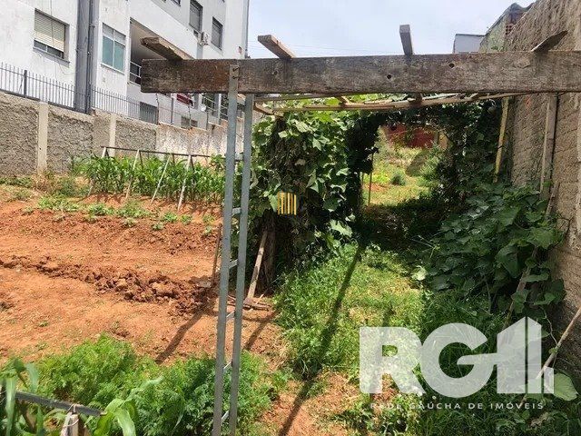Terreno no bairro Jardim Floresta