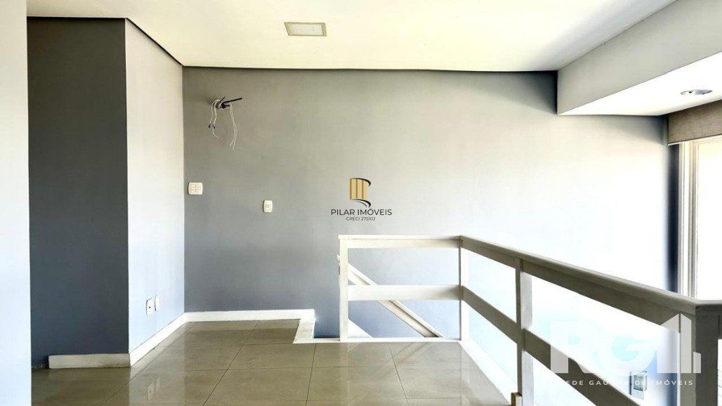 Duplex 3 dormitórios no bairro Jardim Sabará