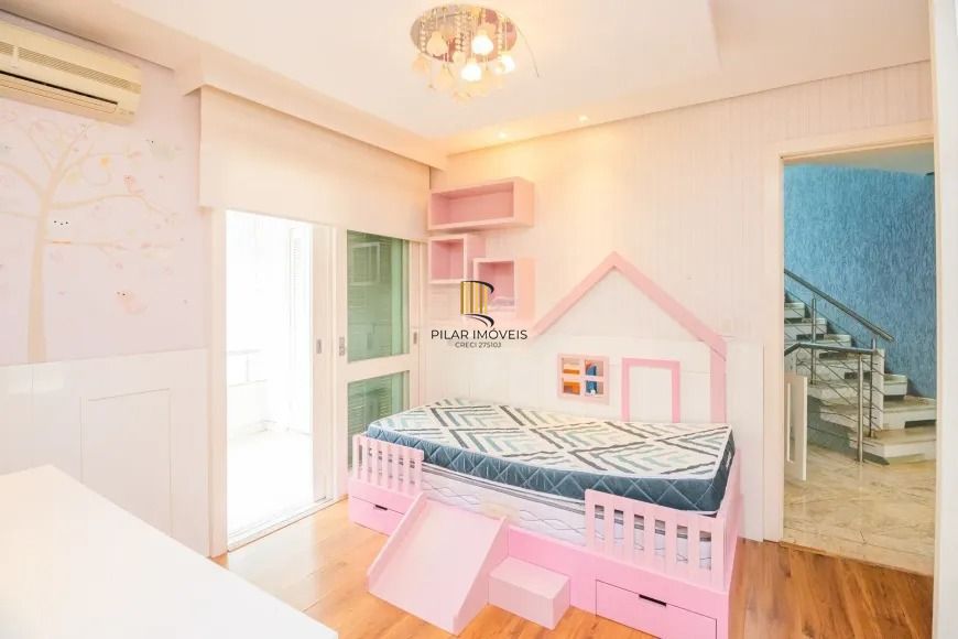 Casa em condomínio 4 suítes no bairro Ecoville