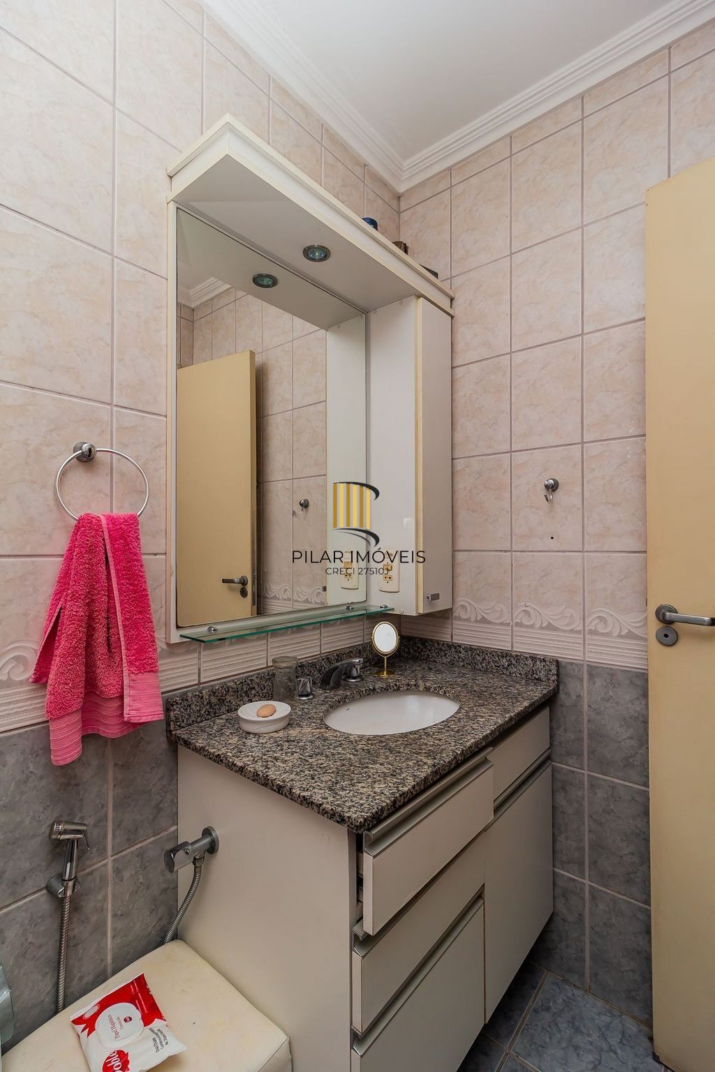 Casa 3 dormitórios no bairro Vila Ipiranga