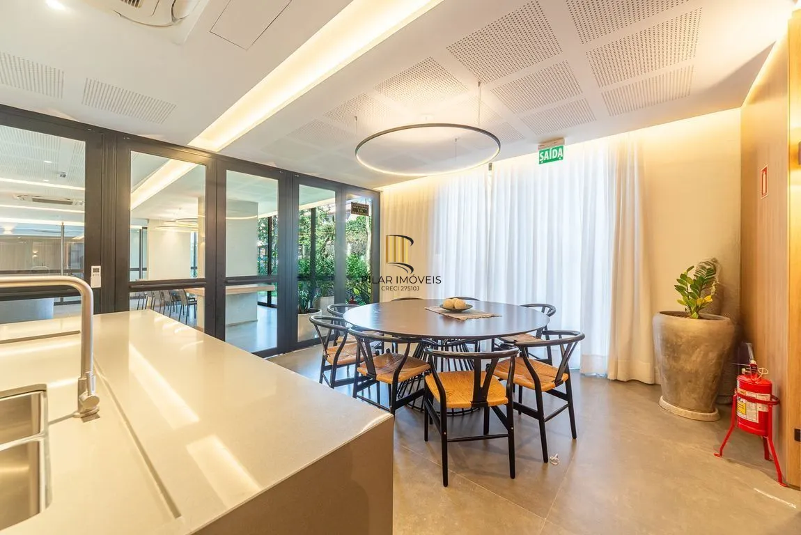 Apartamento Garden 2 suítes, 182m², 2 vagas - bairro Petrópolis